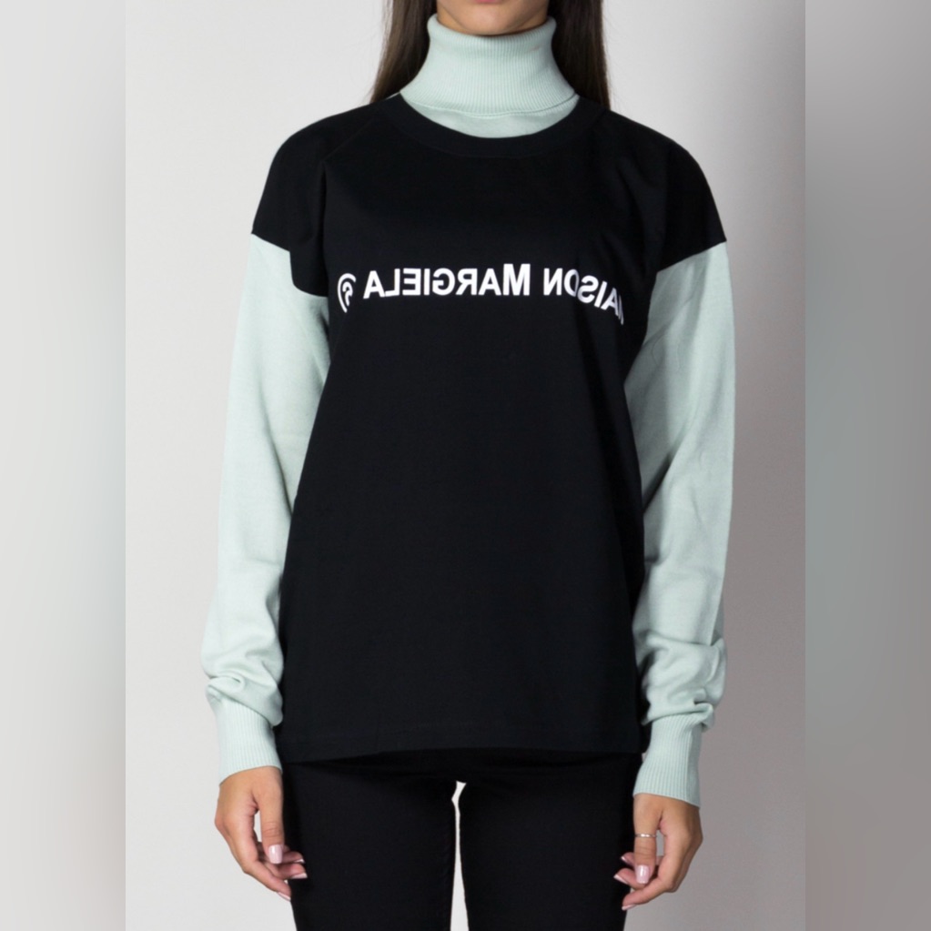 Mm6 Maison Margiela Reverse Logo Colorblock Turtleneck Sweater